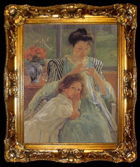 framed  Mary Cassatt The young mother is sewing, ta009-2